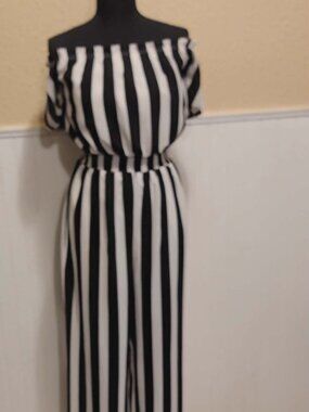 Wishful Park Black White Striped Off Shoulder Jumpsuit Size Large